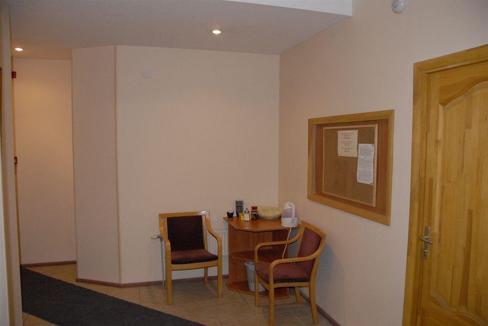Knights Court Hotel Riga Bagian luar foto
